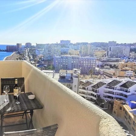 Benalmadena Front Line Sea View 1 Bedroom Large Apartment Exteriör bild