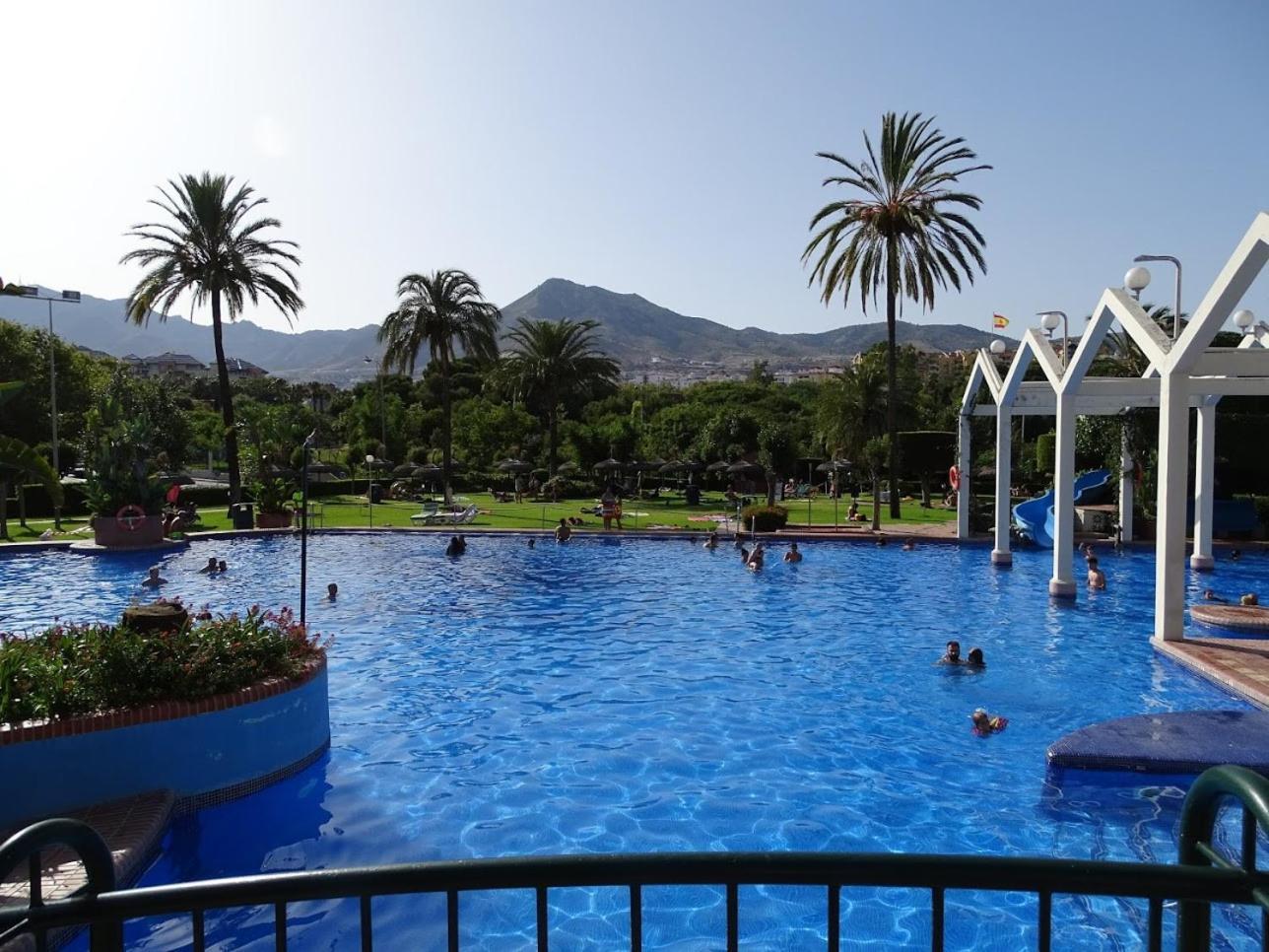 Benalmadena Front Line Sea View 1 Bedroom Large Apartment Exteriör bild